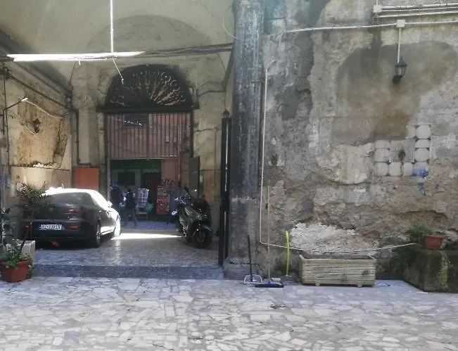 A Napoli Apartment