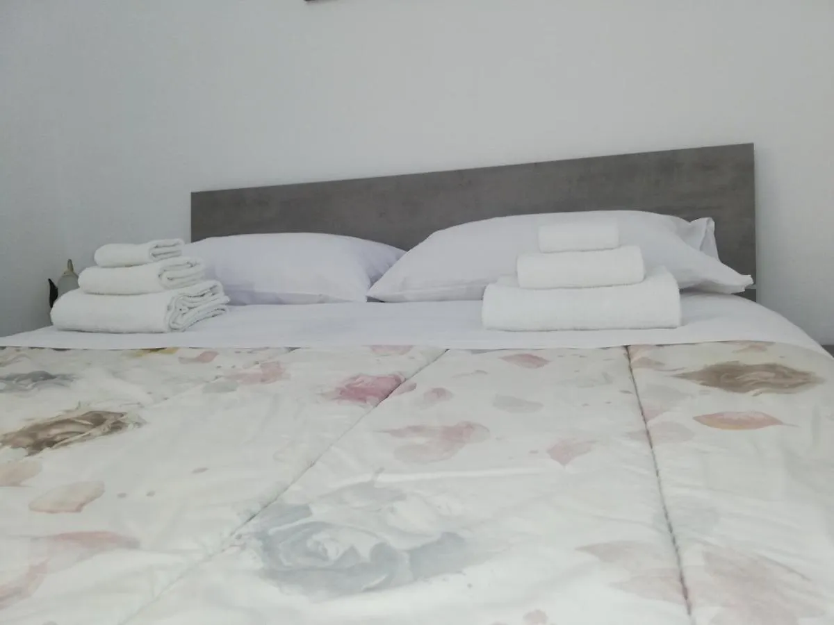 Apartament A Napoli 0*, Neapol