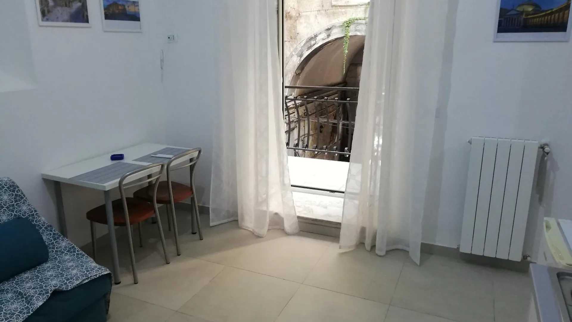 A Napoli Apartment 0*, Naples Italy